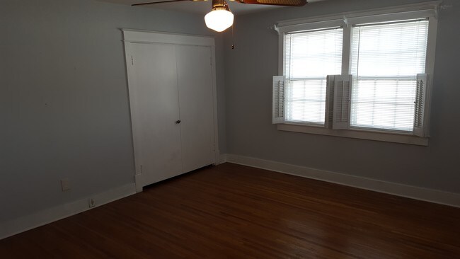 Foto del edificio - 621 Canal St NE