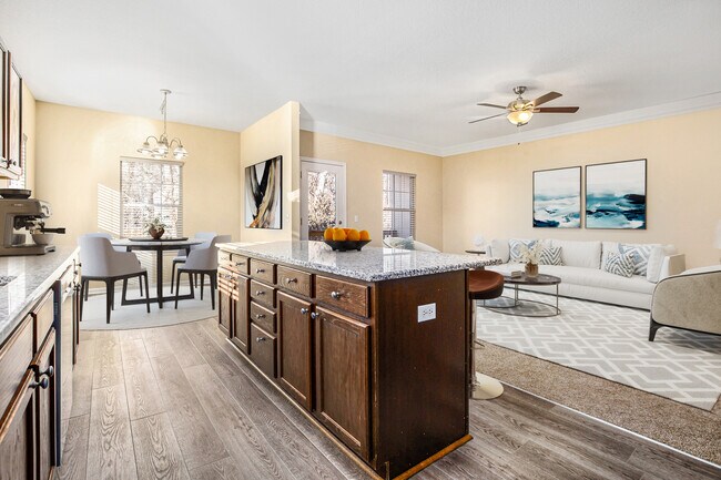 Foto del edificio - 8328 N Nodaway Ave