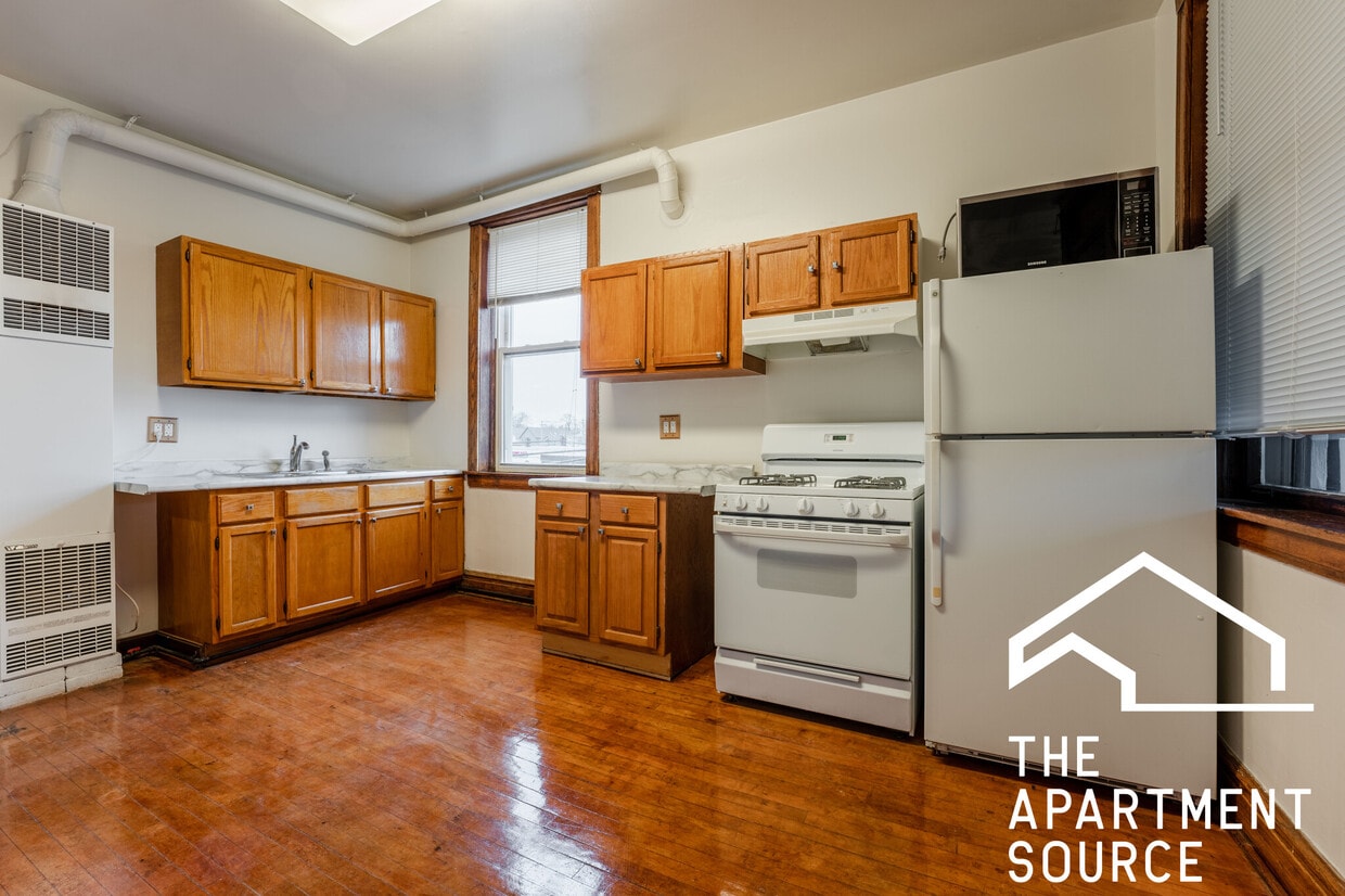 Photo - 2014 North Kedzie Unit 2R