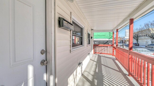 Foto del edificio - 2637 Arctic Ave