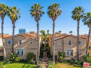 Building Photo - 1630 E Palm Ave