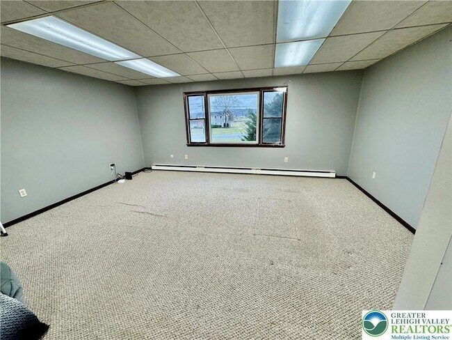 Foto del edificio - 1121 Pohopoco Dr