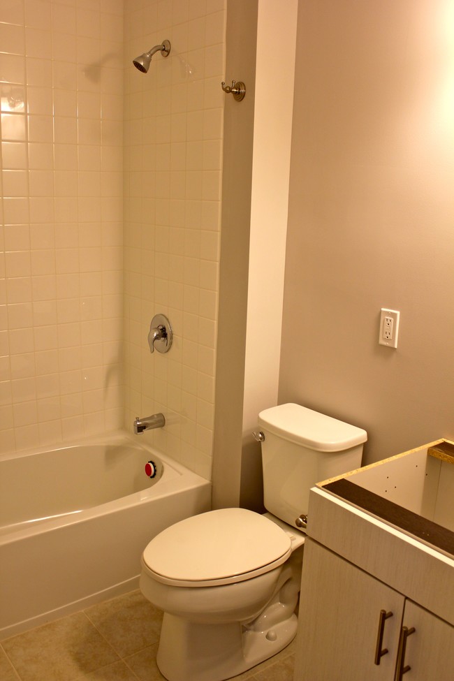 Bathroom - Waltham Landing