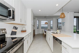 Building Photo - 5651 Double Eagle Cir Building Photo - 5651 Double Eagle Cir