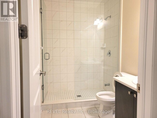 Photo du bâtiment - 9275 White Oak Ave