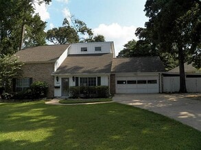 Building Photo - 1844 Rollingwood Dr