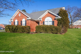Building Photo - 4623 Wooded Oak Cir