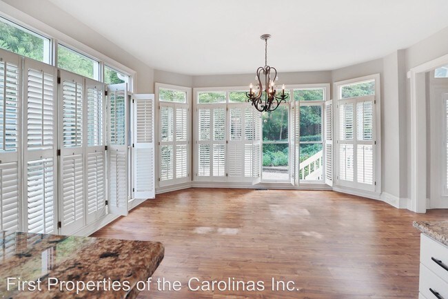 Foto del edificio - 2 br, 2.5 bath House - 16429 Riverpointe Dr.