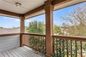 Building Photo - 10644 Royal Tara Cove