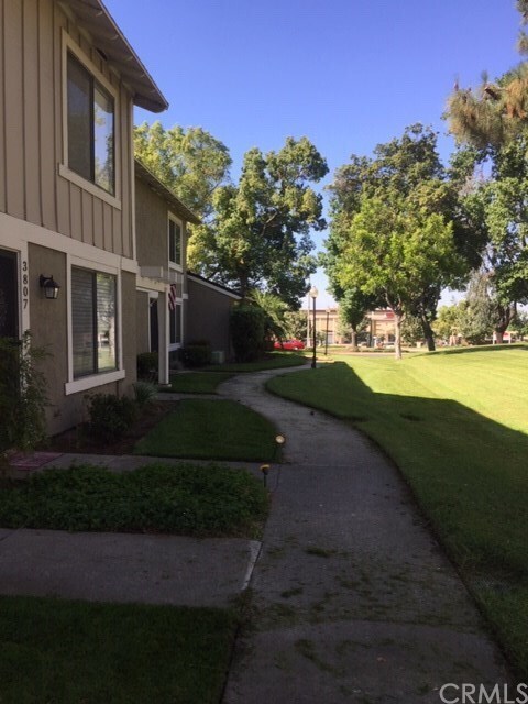 Building Photo - 3805 Abbey Way