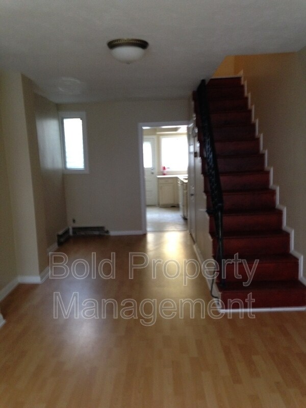 1043 Muhlenberg St, Reading, PA 19602 House Rental in Reading, PA