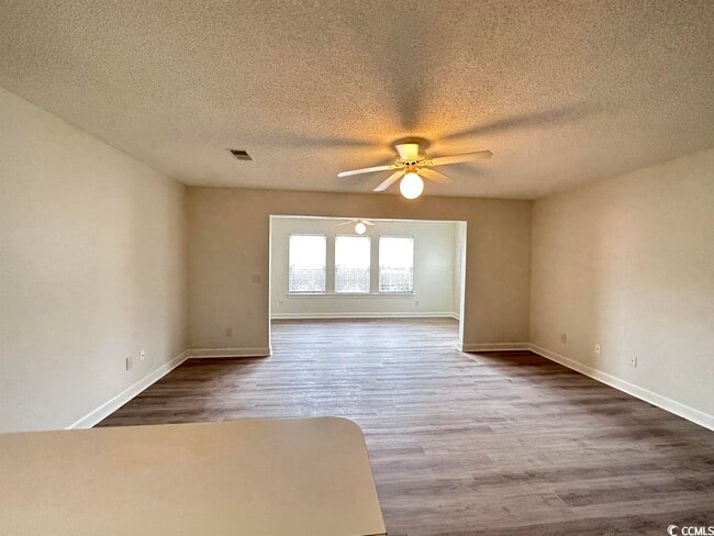 Building Photo - 4301 Lotus Ct