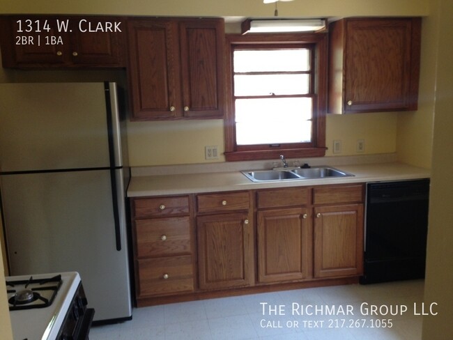 Building Photo - 1314 W. Clark-