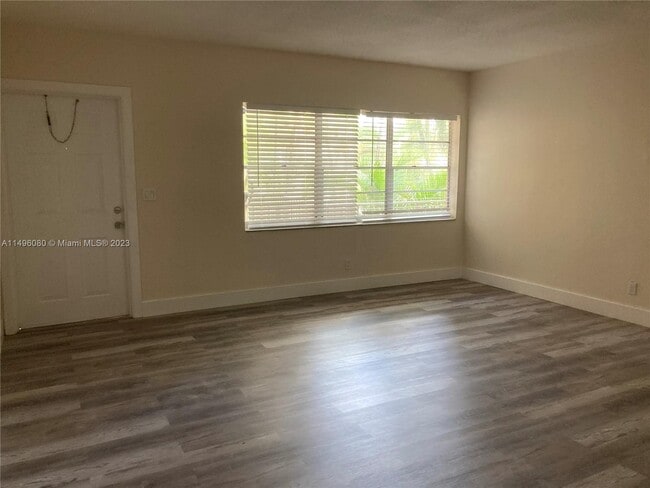 Building Photo - 2200 S Ocean Dr
