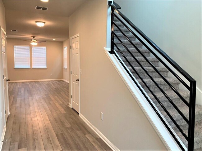 Building Photo - 10301 Sentinel Dr