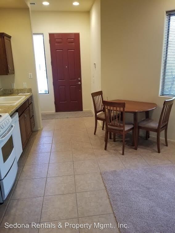 Building Photo - 1 br, 1 bath House - 250-B Kachina Drive