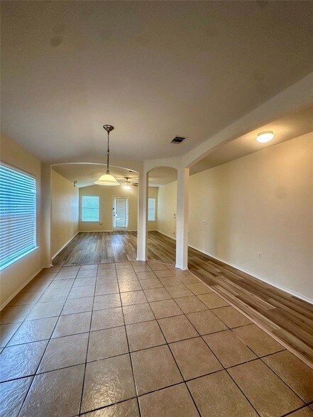 Foto del edificio - 12705 Paloma Blanca Way