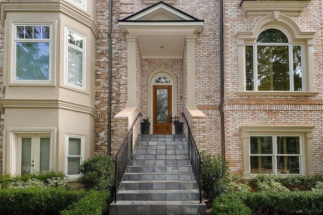 Building Photo - 28 Waterway Ct