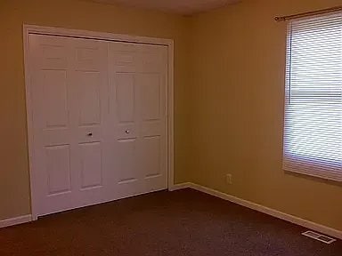 Building Photo - 9644 Meadowland Ct