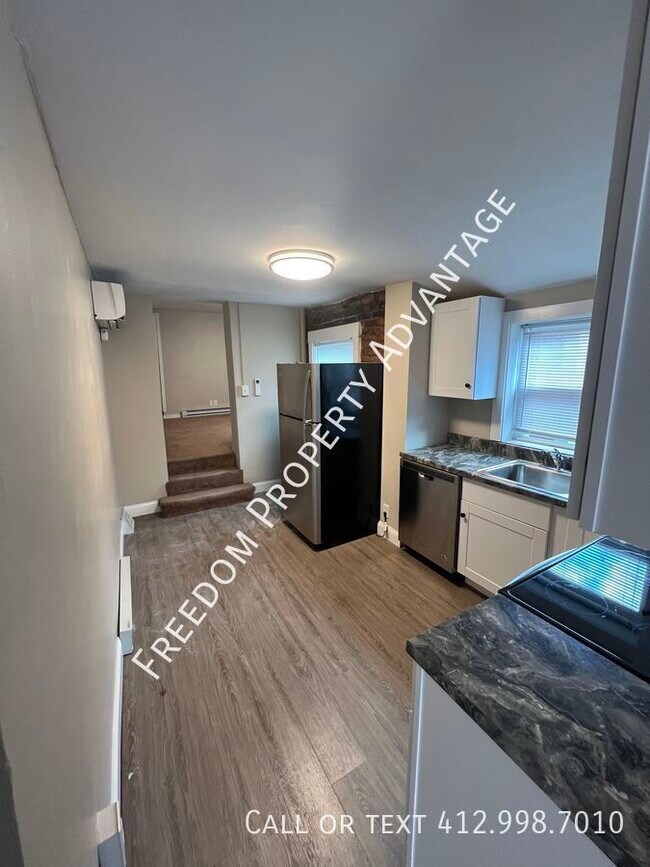 Foto del edificio - 1014 Bingham St