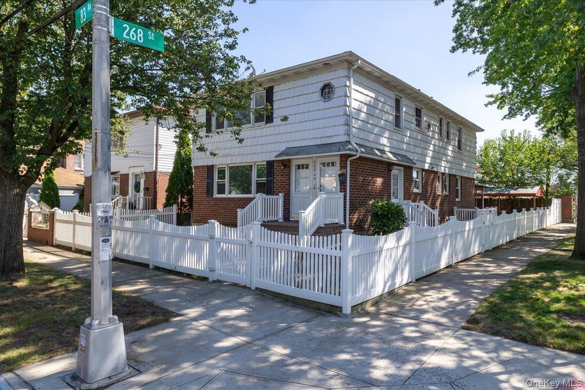 Foto principal - 268-04 83rd Ave