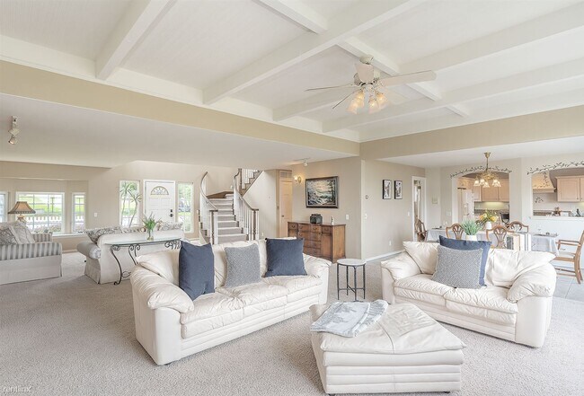 Building Photo - 3 br, 3 bath House - 3895 The Fairway House