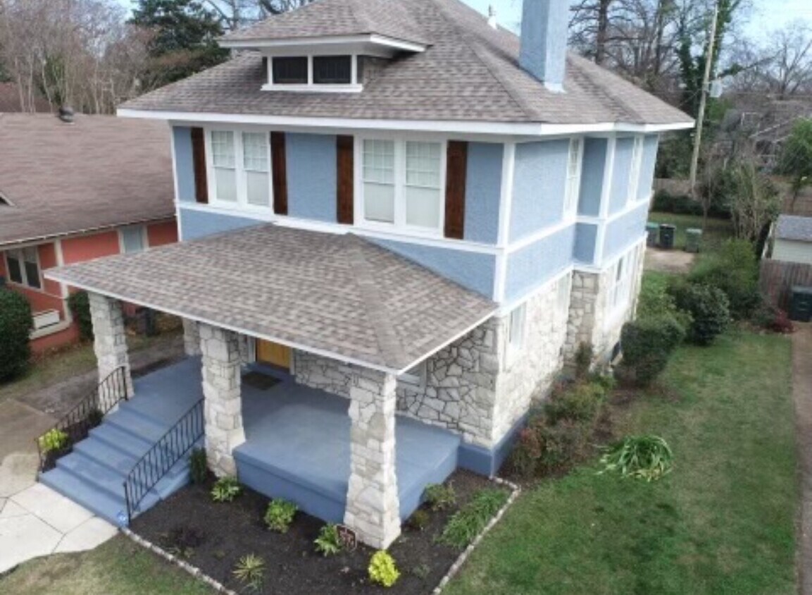 Foto del edificio - 440 N McNeil St