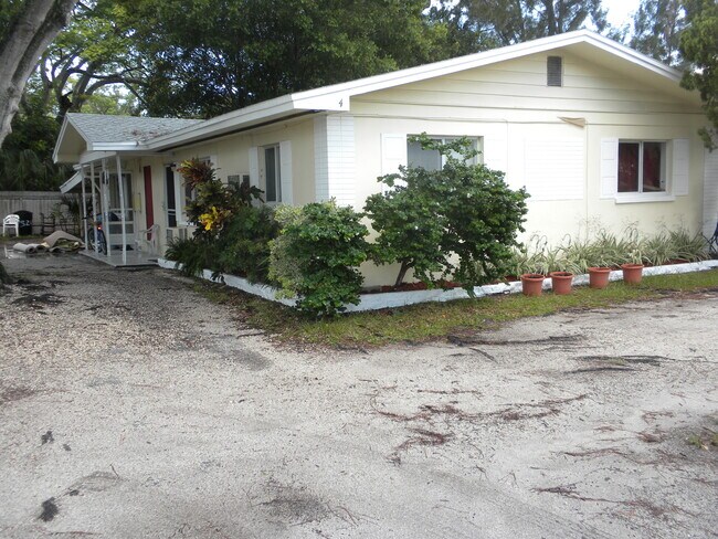 Foto del edificio - 524 Florida Ave