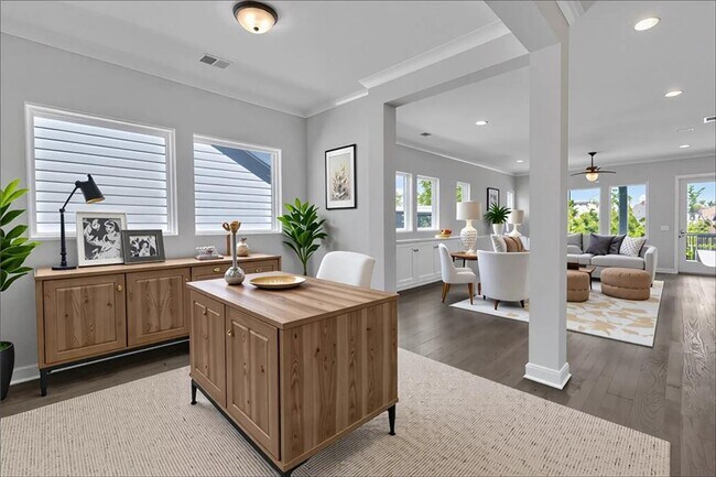 Building Photo - 6813 Bungalow Road