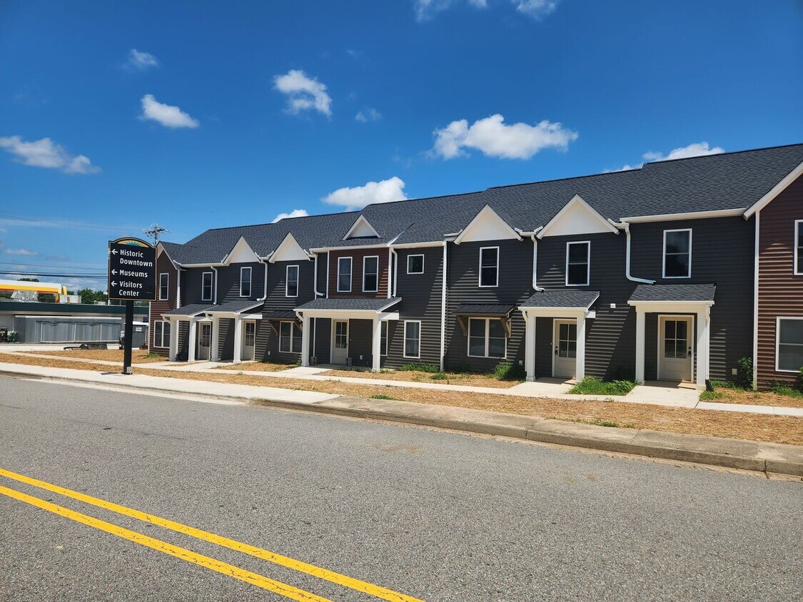 Foto principal - Blackstone-New Construction 3 Bed 2.5 Bath...