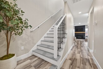 Building Photo - 5417 Texas St