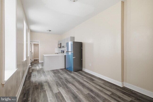 Foto del edificio - 632 W Cumberland St
