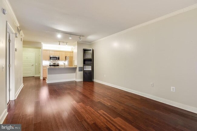 Foto del edificio - 616 E St NW