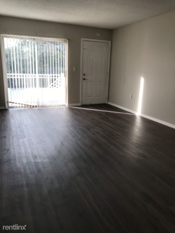 Building Photo - 480 Banyon Tree Cir