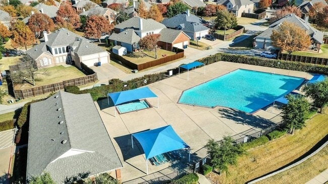 Building Photo - 7189 Waterlily Ln