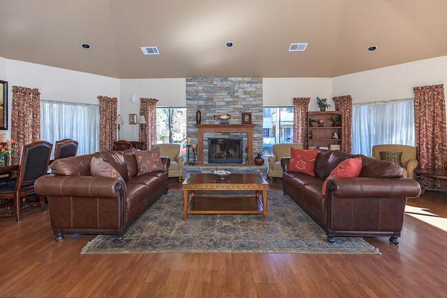 Building Photo - Alpine Woods