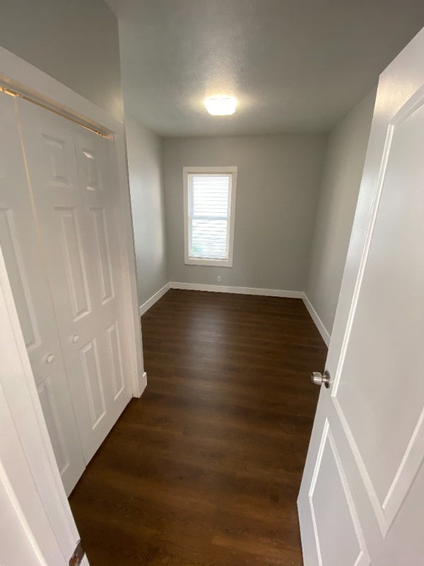 11939 Triskett Rd Cleveland, OH 44111 – photo 4