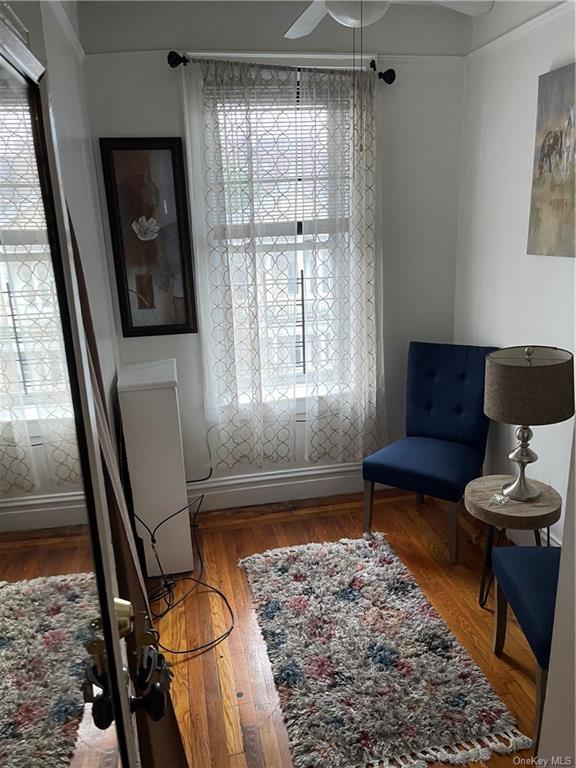 Foto del edificio - 3287 Perry Ave