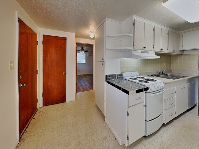 Foto del edificio - 9610 N 12th St