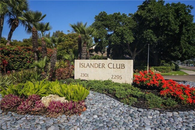 Building Photo - 2295 Gulf of Mexico Dr