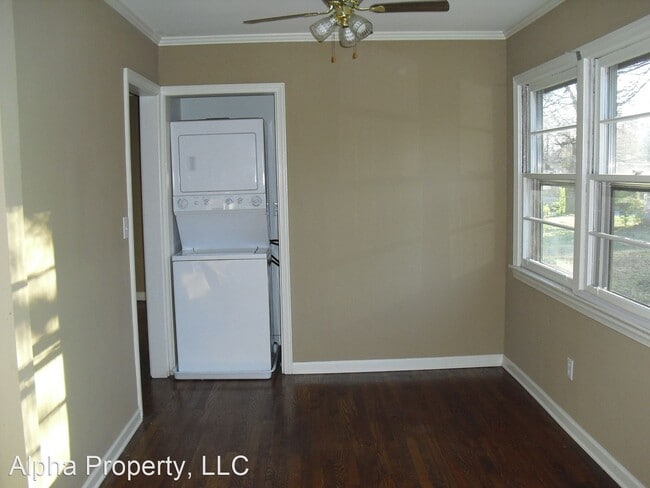 Building Photo - 3 br, 1 bath House - 36 Mayo Dr
