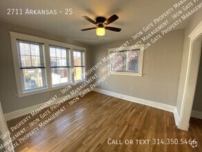 Building Photo - 2711 Arkansas Ave