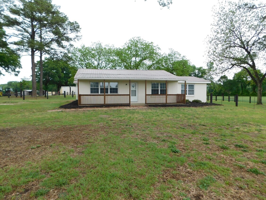 Primary Photo - 529 Old Mt Olive Hwy