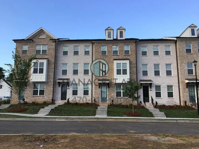 Foto principal - Elegant 3 Bedroom Townhome in a gated comm...