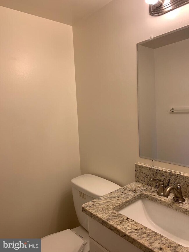 Building Photo - 3556 Lowlen Ct