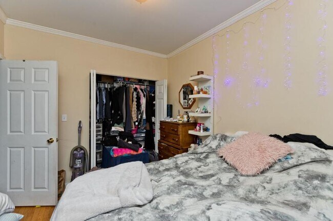 Foto del edificio - 1 bedroom in Chicago IL 60618