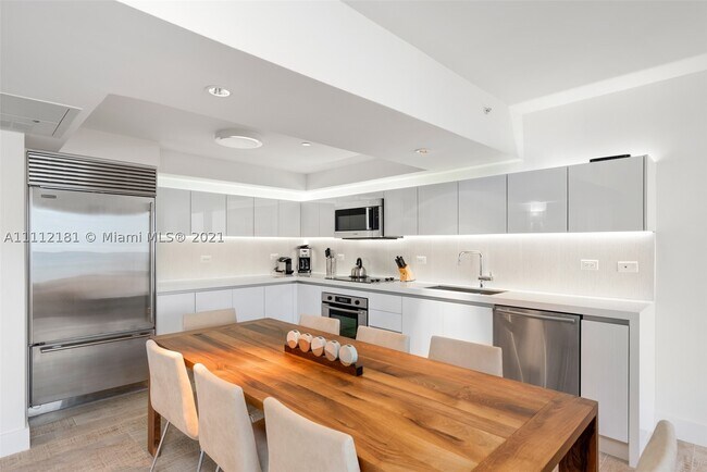 Foto del edificio - 102 24th St