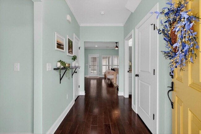 Foto del edificio - 1694 Sparkleberry Ln