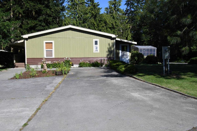 Building Photo - 2026 W Briarwood Dr