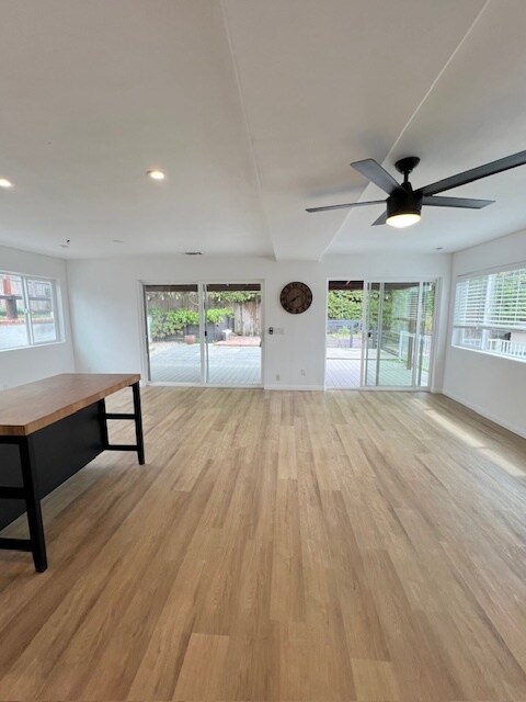Building Photo - 1155 Cornish Dr